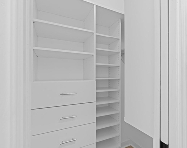 687 Hibiscus Street - Photo Thumbnail 21