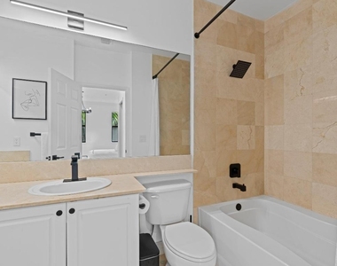 687 Hibiscus Street - Photo Thumbnail 23
