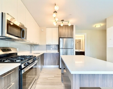 1524 Sheepshead Bay Road - Photo Thumbnail 2