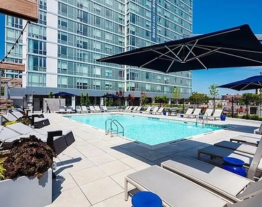 1524 Sheepshead Bay Road - Photo Thumbnail 16