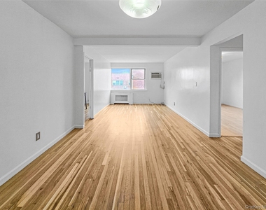 138-33 Jewel Ave - Photo Thumbnail 6