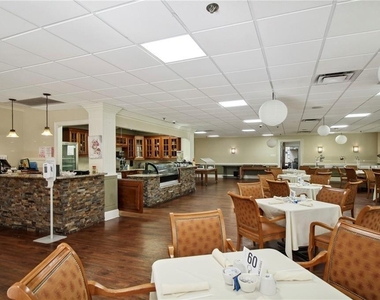 300 Johnson Ferry Road - Photo Thumbnail 15