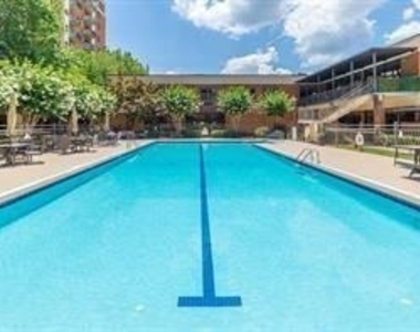 300 Johnson Ferry Road - Photo Thumbnail 20