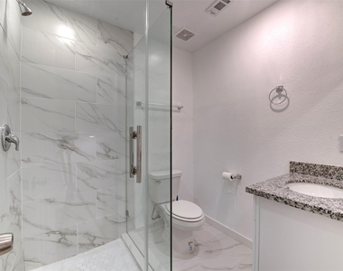 6309 Sandra Street - Photo Thumbnail 16