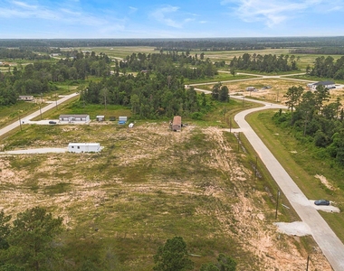 469 Road 5913-13 - Photo Thumbnail 4