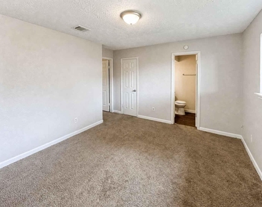 8710 Parkway Forest Drive - Photo Thumbnail 30