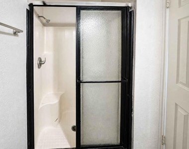 8710 Parkway Forest Drive - Photo Thumbnail 32