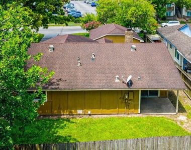 8710 Parkway Forest Drive - Photo Thumbnail 3