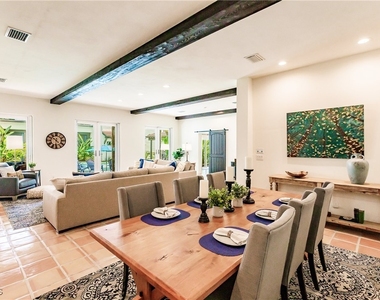 1291 Caloosa Drive - Photo Thumbnail 13