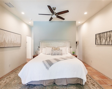 1291 Caloosa Drive - Photo Thumbnail 15