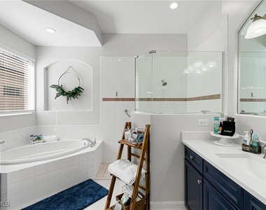 6096 Dogleg Drive - Photo Thumbnail 23