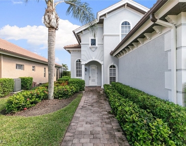 6096 Dogleg Drive - Photo Thumbnail 2