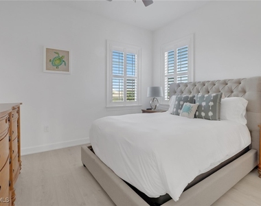 5054 Andros Drive - Photo Thumbnail 15