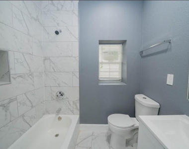 1426 Telephone Road - Photo Thumbnail 2