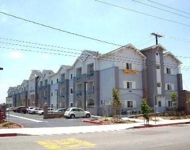 1838 Workman Ave - Photo Thumbnail 2
