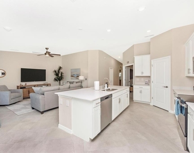 17500 Opal Sand Drive - Photo Thumbnail 13