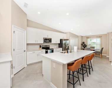 17500 Opal Sand Drive - Photo Thumbnail 5