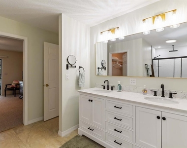 18606 Briggs Circle - Photo Thumbnail 15