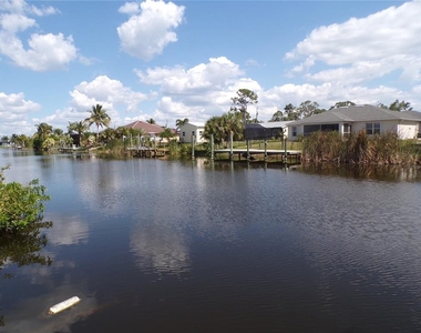 15624 Hennipen Circle - Photo Thumbnail 24