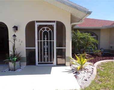 15624 Hennipen Circle - Photo Thumbnail 1