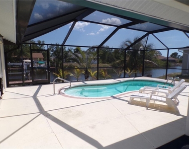 15624 Hennipen Circle - Photo Thumbnail 11