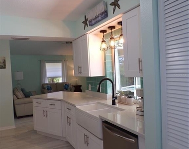 15624 Hennipen Circle - Photo Thumbnail 42
