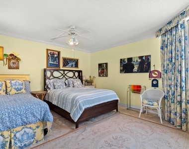 1000 Longboat Club Road - Photo Thumbnail 17