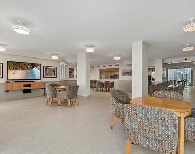 1000 Longboat Club Road - Photo Thumbnail 25