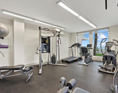 1000 Longboat Club Road - Photo Thumbnail 24
