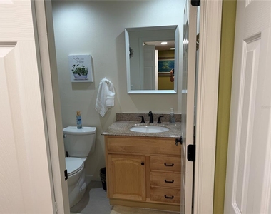5770 Ashton Lake Drive - Photo Thumbnail 14