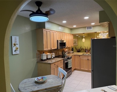 5770 Ashton Lake Drive - Photo Thumbnail 5
