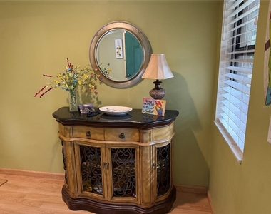 5770 Ashton Lake Drive - Photo Thumbnail 4