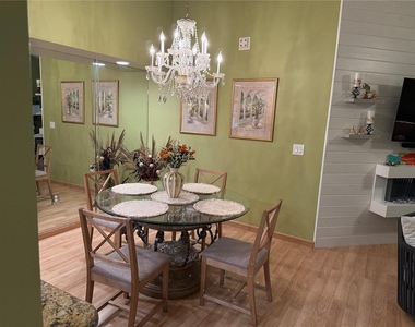 5770 Ashton Lake Drive - Photo Thumbnail 17