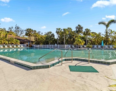 5770 Ashton Lake Drive - Photo Thumbnail 39