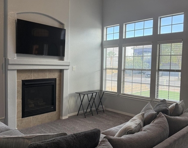 12253 Holy Springs Court - Photo Thumbnail 10