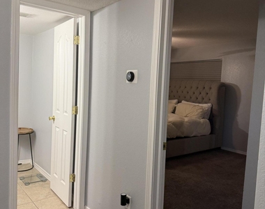 12253 Holy Springs Court - Photo Thumbnail 26
