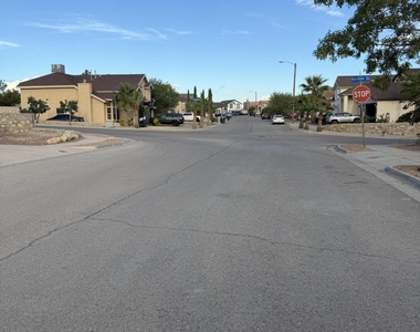 12253 Holy Springs Court - Photo Thumbnail 2