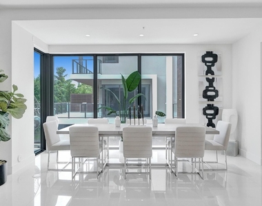 3040 N Ocean Boulevard - Photo Thumbnail 10
