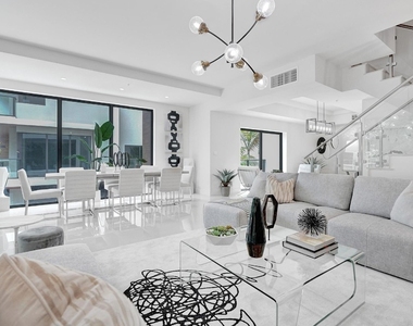 3040 N Ocean Boulevard - Photo Thumbnail 11