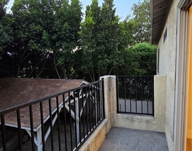 5803 Troost Avenue - Photo Thumbnail 13
