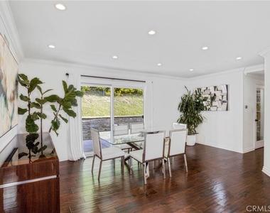 2461 Allanjay Place - Photo Thumbnail 11