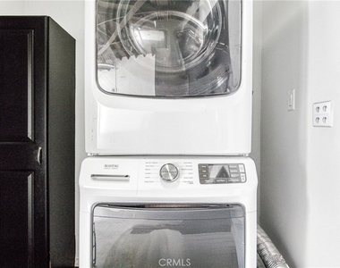 2461 Allanjay Place - Photo Thumbnail 22