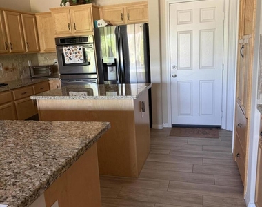 60661 Juniper Lane - Photo Thumbnail 10
