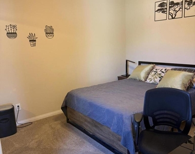 60661 Juniper Lane - Photo Thumbnail 27