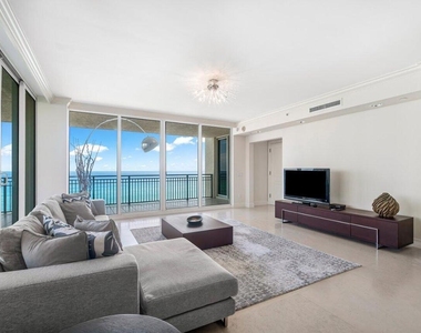 3800 N Ocean - Photo Thumbnail 6