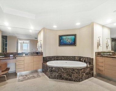 3800 N Ocean - Photo Thumbnail 21