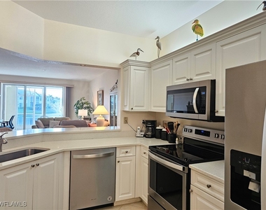 818 Tanbark Drive - Photo Thumbnail 7