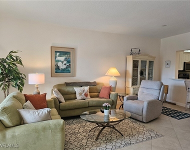 818 Tanbark Drive - Photo Thumbnail 3