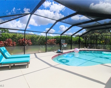 213 Bay Meadows Drive - Photo Thumbnail 41