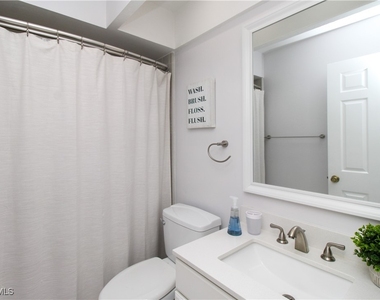 213 Bay Meadows Drive - Photo Thumbnail 35